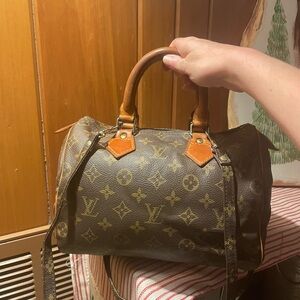 Louis Vuitton Speedy 25 Vintage